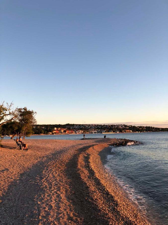Vila Stemark Njivice Kültér fotó
