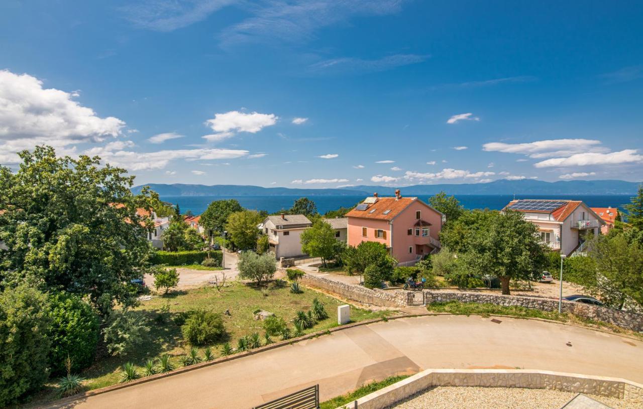 Vila Stemark Njivice Kültér fotó